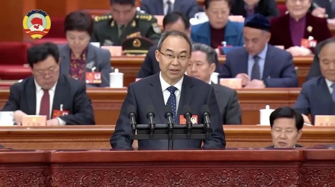 聚焦两会医声 | AI医疗、儿童罕见病、中小学心理健康、老年医保......